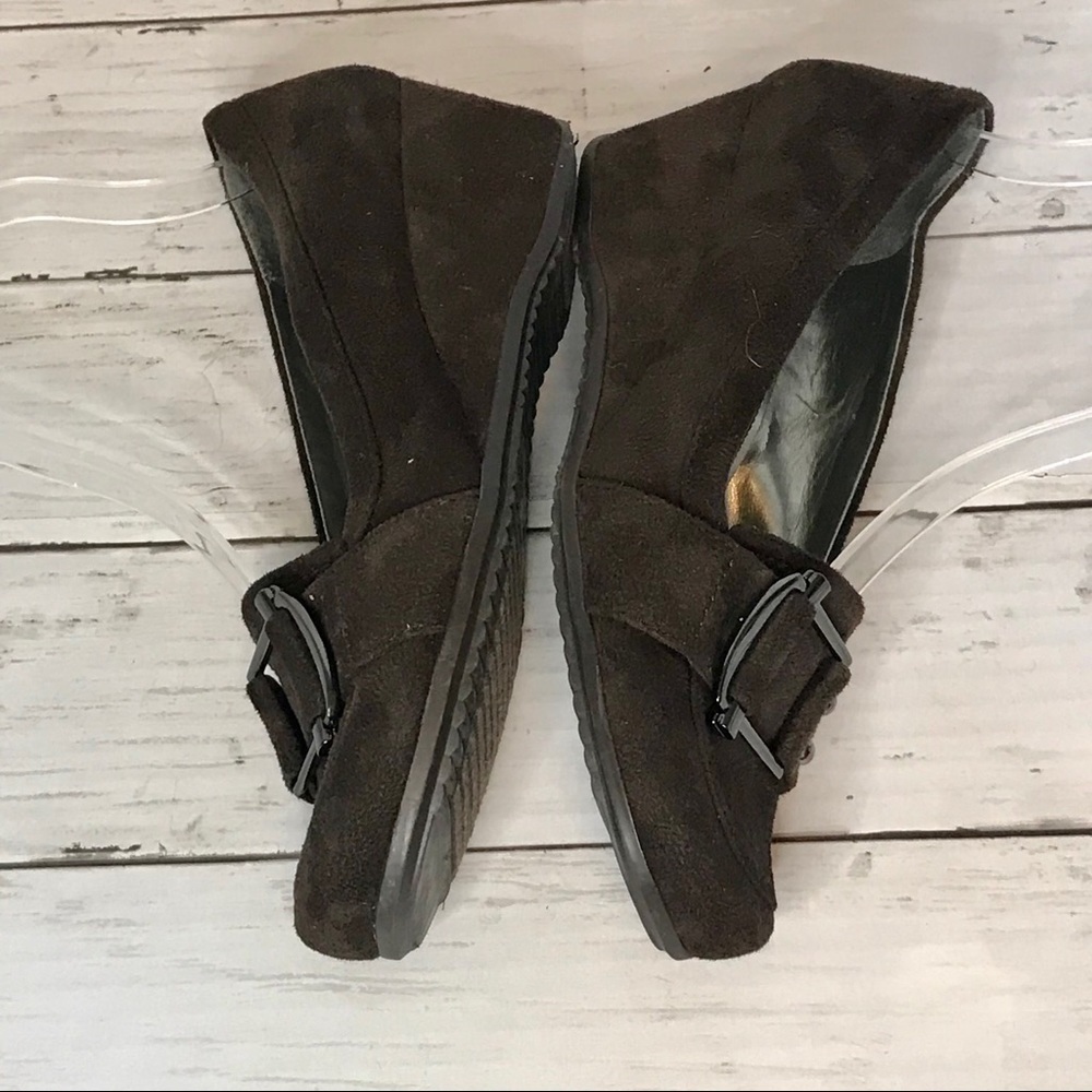 Marc Fisher Suede Buckle Wedges - Picture 5 of 11